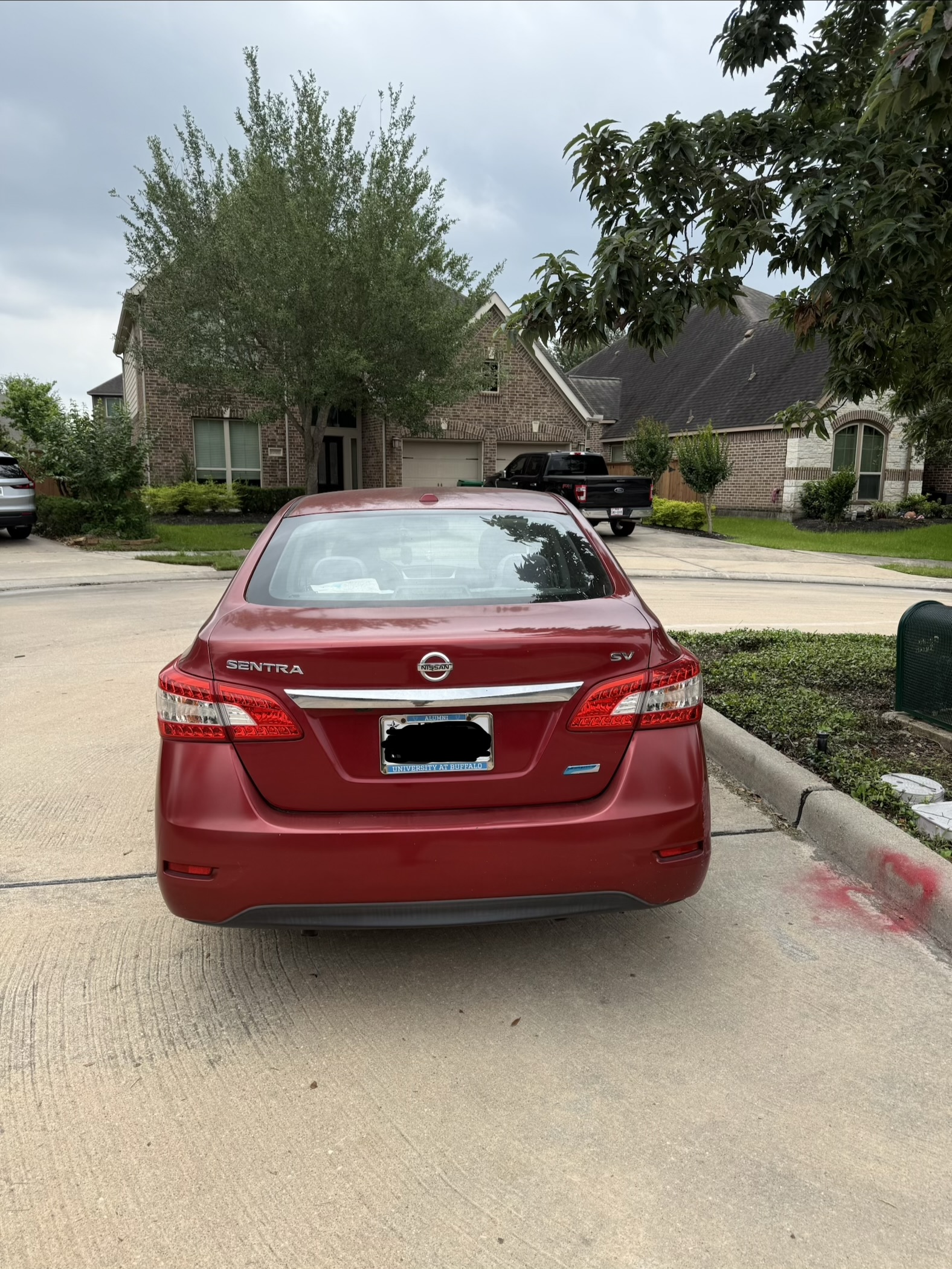 Used 2013 Nissan Sentra SV w/ Premium Pkg FWD image 1