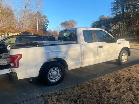 Used 2017 Ford F150 XL image 1