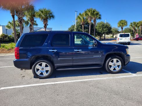 Used 2007 Chevrolet Tahoe LTZ w/ LTZ Preferred Equipment Group image 1