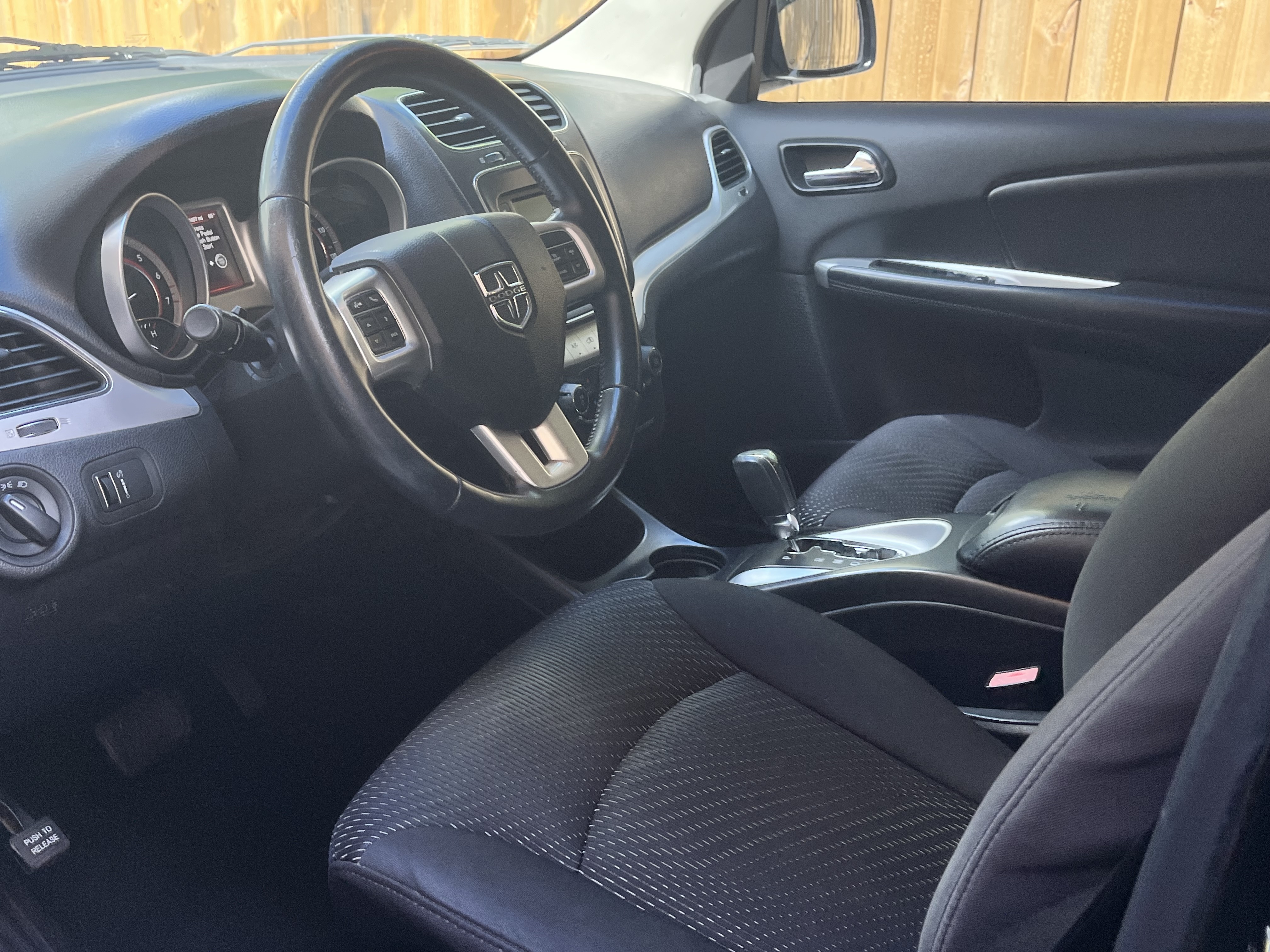 Used 2015 Dodge Journey American Value Package w/ Flexible Seating Group FWD image 19