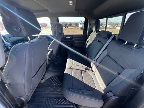 Used 2023 Chevrolet Silverado 2500 LT w/ Convenience Package image 13