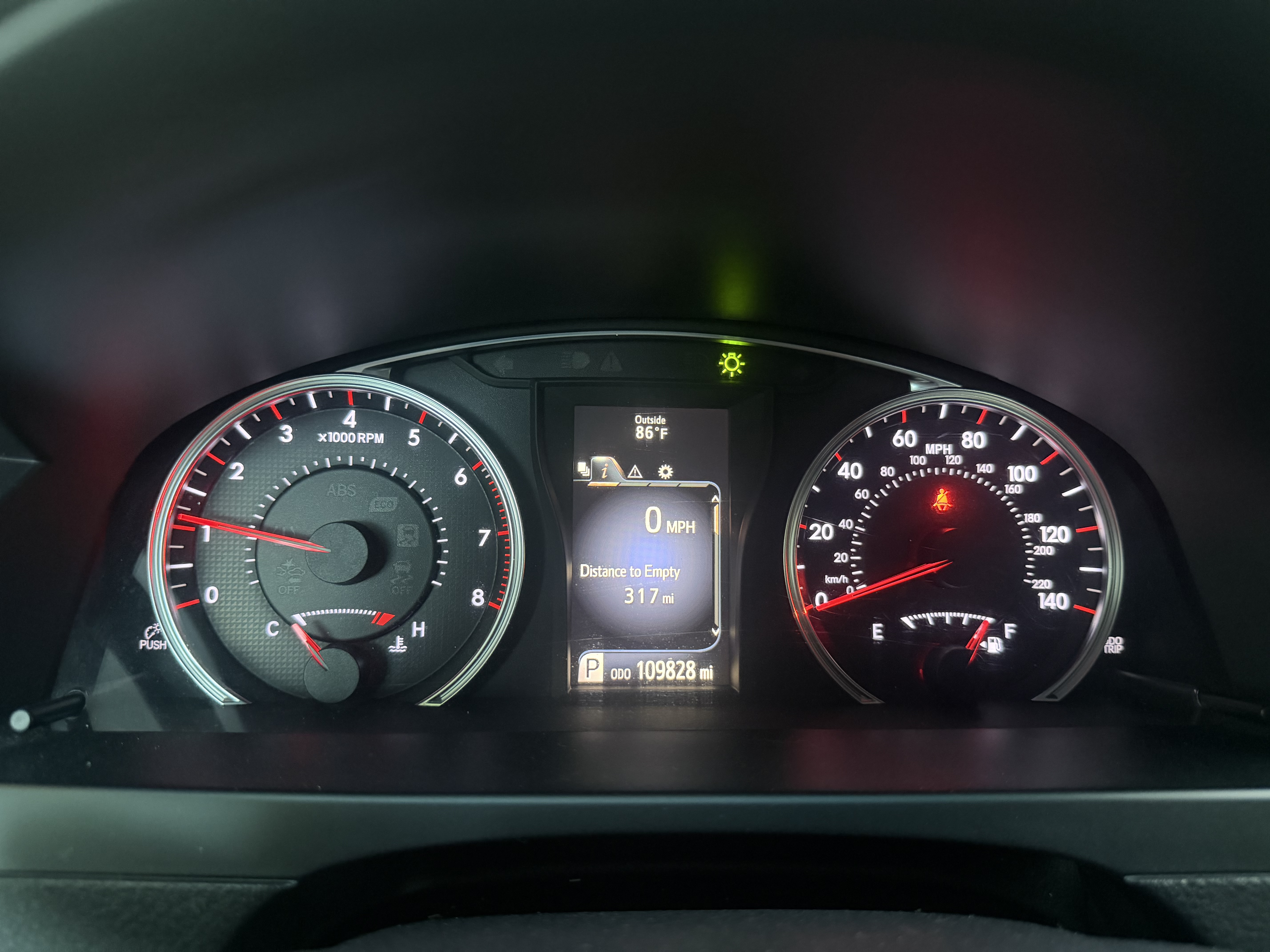 Used 2016 Toyota Camry SE FWD image 11
