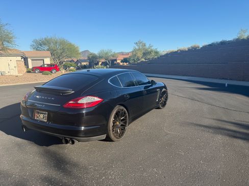 Used 2012 Porsche Panamera S image 4