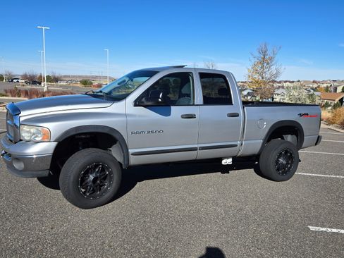 Used 2005 Dodge Ram 2500 Truck SLT w/ Off Road Group image 1