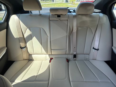 Used 2019 BMW 330i Sedan w/ Driving Assistance Package RWD image 22