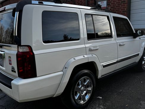 Used 2007 Jeep Commander Limited w/ Trailer Tow Group IV image 4