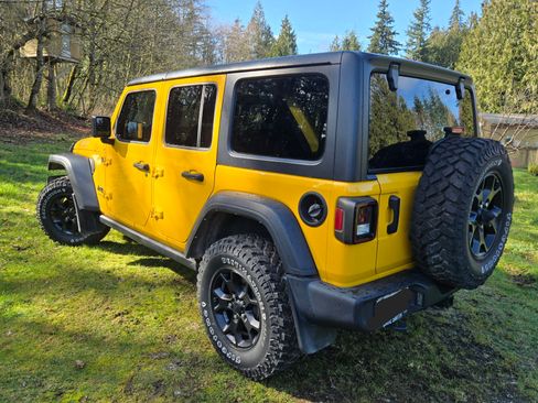 Used 2021 Jeep Wrangler Unlimited Sport image 2