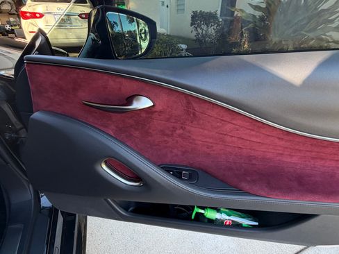 Used 2018 Lexus LC 500 500 Coupe 2D image 8