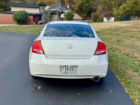 Used 2012 Honda Accord EX image 6