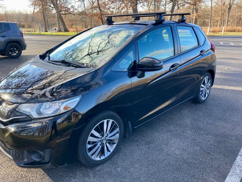 Used 2015 Honda Fit EX image 2