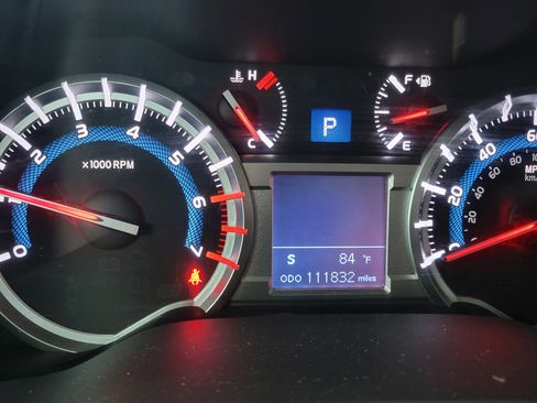 Used 2016 Toyota 4Runner Trail image 27