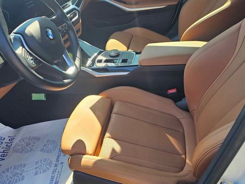 Used 2023 BMW 330i Sedan w/ Premium Package RWD image 6
