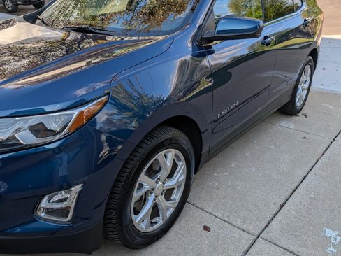Used 2020 Chevrolet Equinox LT image 6