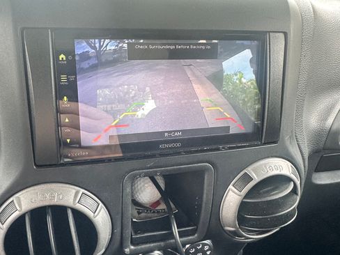 Used 2013 Jeep Wrangler Sport AWD/4WD image 22