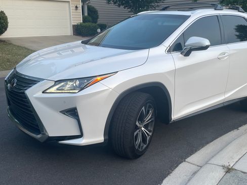 Used 2016 Lexus RX 350 FWD w/ Premium Package image 5