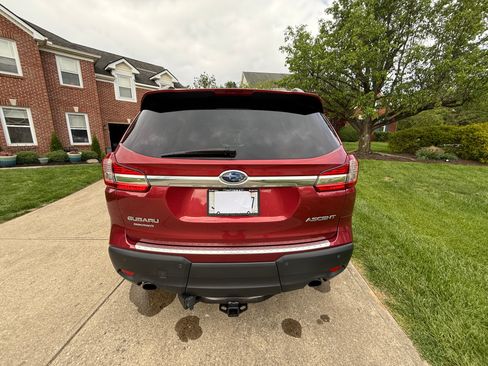 Used 2019 Subaru Ascent Premium image 8