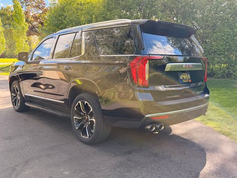 Used 2023 GMC Yukon Denali AWD/4WD image 6