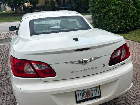 Used 2008 Chrysler Sebring Touring w/ Special Touring Group image 8