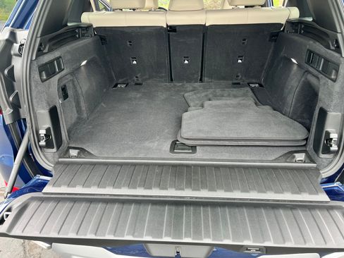 Used 2020 BMW X5 xDrive40i w/ Premium Package image 12