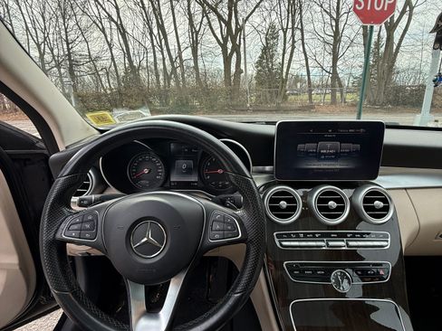 Used 2016 Mercedes-Benz C 300 4MATIC Sedan image 13