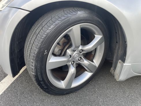 Used 2006 Nissan 350Z Enthusiast w/ (S02) Side Air Bags Pkg image 19