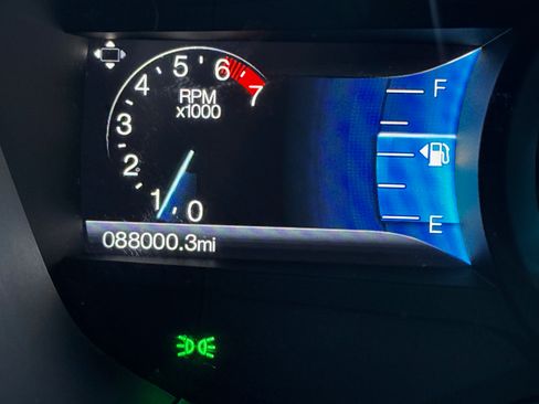 Used 2016 Ford Fusion SE w/ Equipment Group 202A image 18