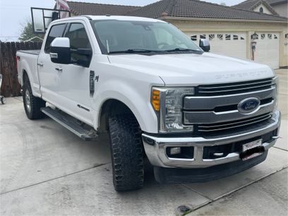 Used 2017 Ford F250 Lariat w/ Lariat Ultimate Package