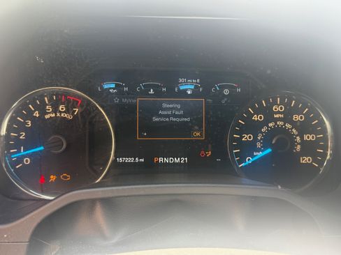 Used 2015 Ford F150 Lariat AWD/4WD image 16