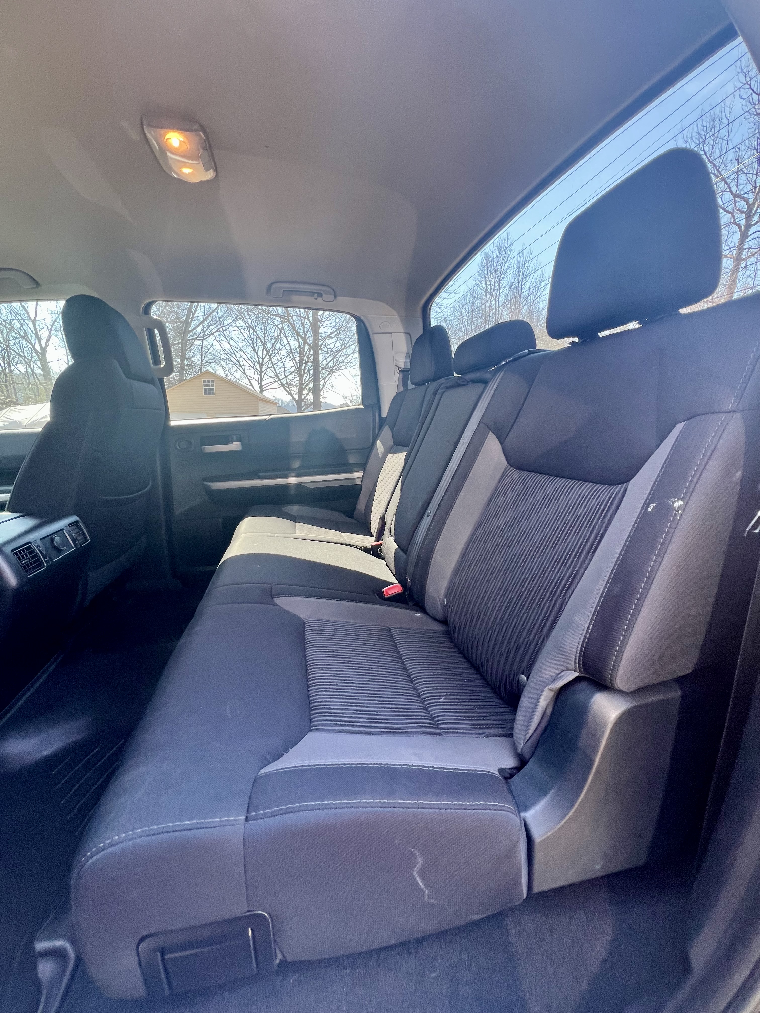 Used 2016 Toyota Tundra SR5 w/ SR5 Upgrade Package RWD image 6