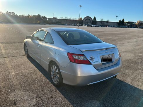 Used 2010 Honda Civic EX-L image 12