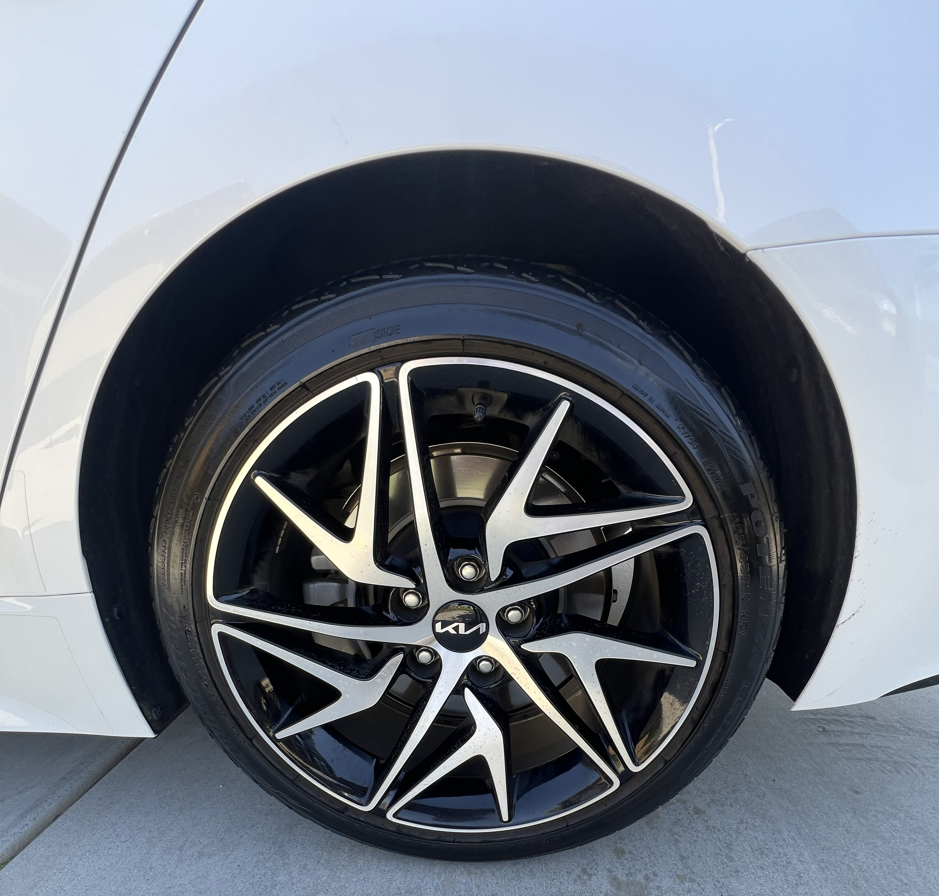 Used 2023 Kia Stinger GT-Line w/ Sun & Sound Package AWD/4WD image 15