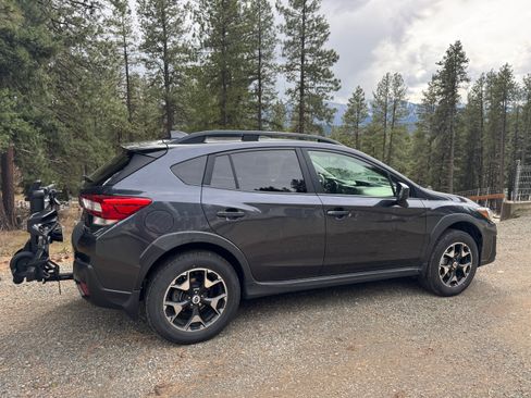 Used 2018 Subaru Crosstrek 2.0i Premium image 8