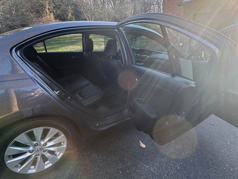 Used 2015 Honda Accord EX-L image 13