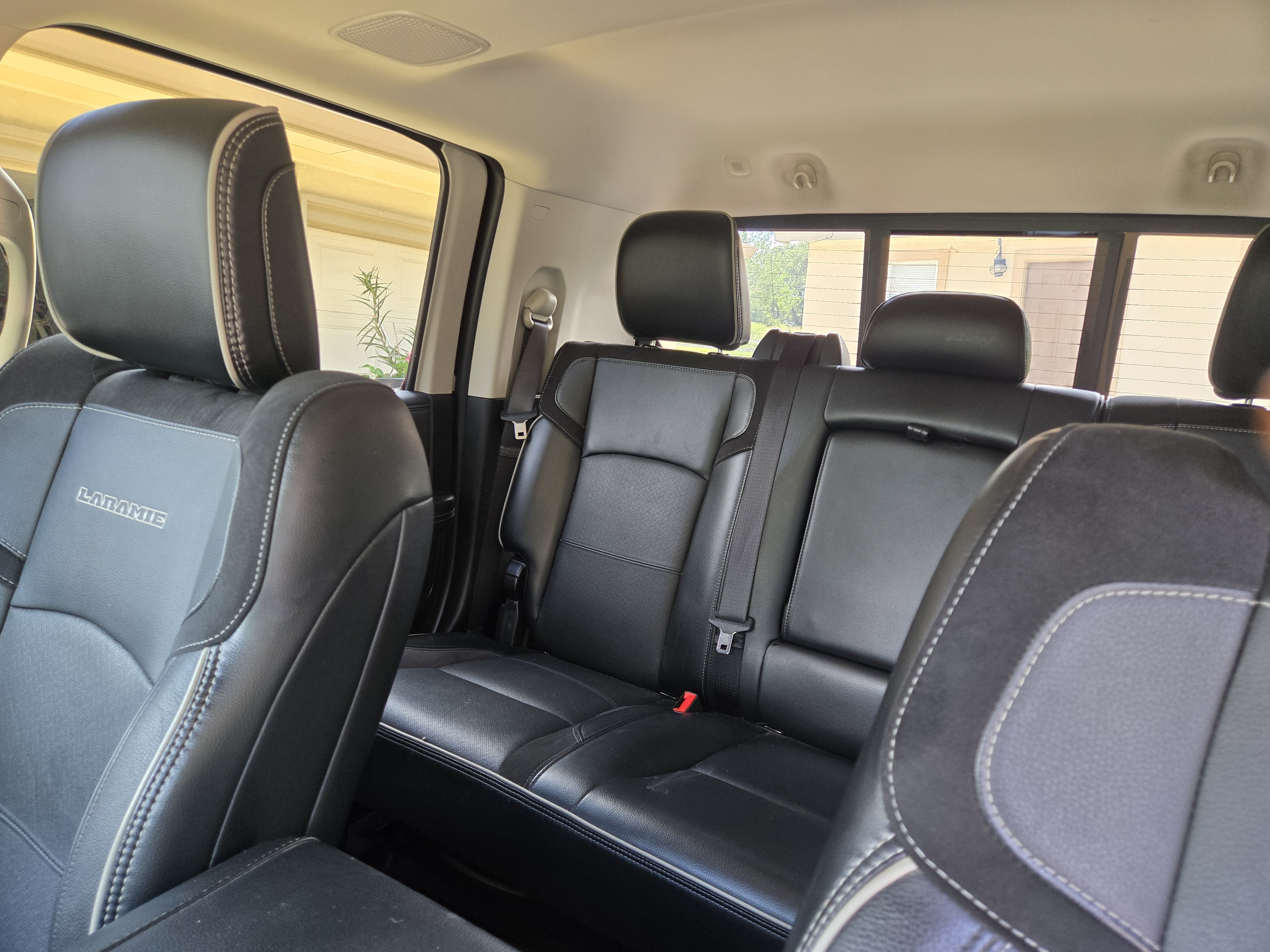 Used 2024 RAM 3500 Laramie AWD/4WD image 13