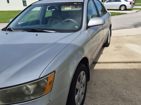 Used 2007 Hyundai Sonata GLS FWD image 2