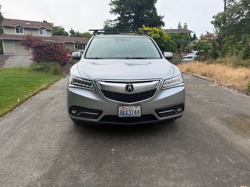 Used 2016 Acura MDX SH-AWD w/ Technology Package image 2