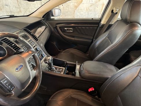 Used 2011 Ford Taurus Limited w/ 301A Rapid Spec Order Code image 1