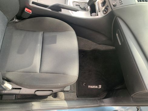 Used 2010 MAZDA MAZDA3 i Sport image 19