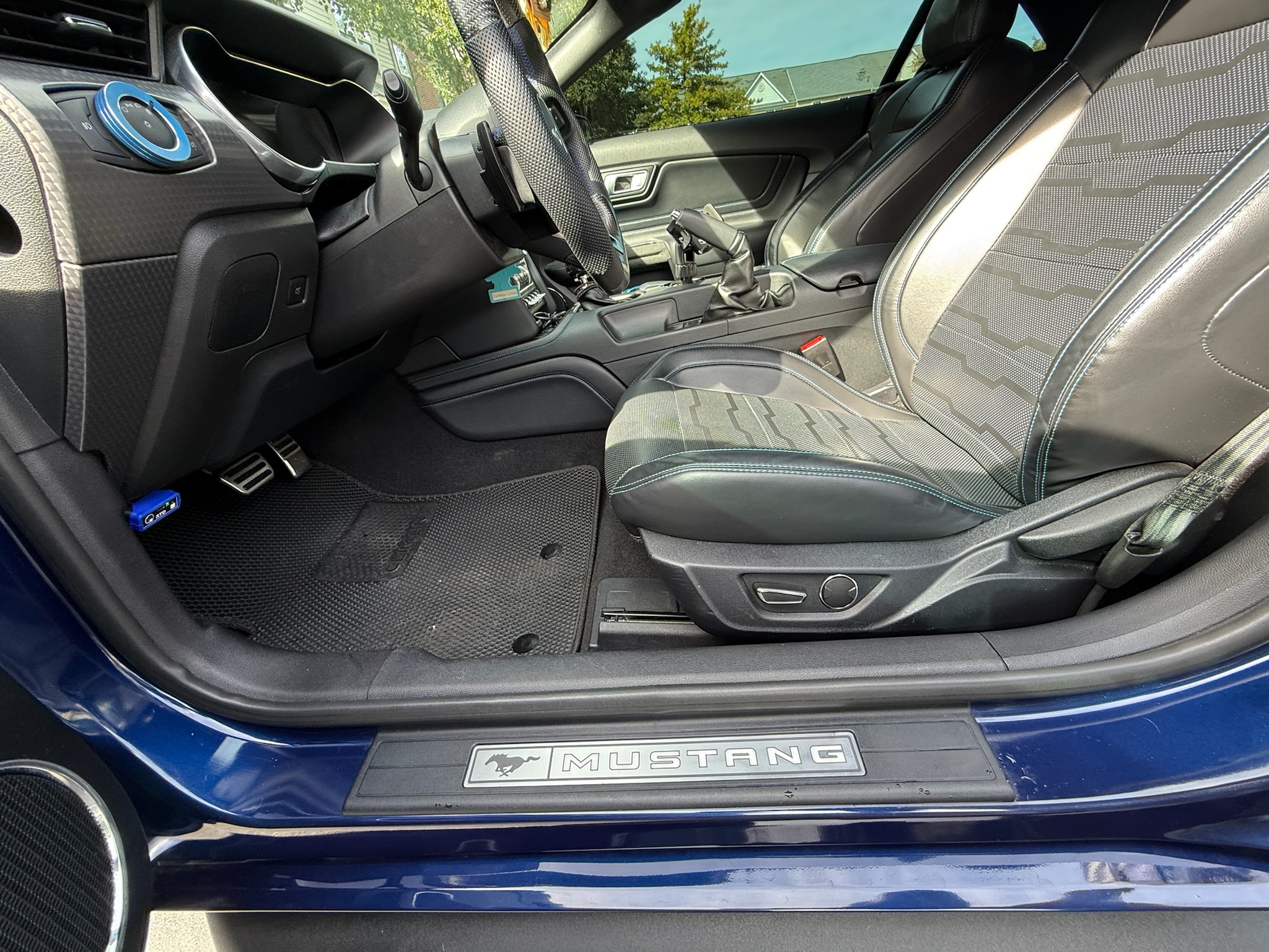 Used 2019 Ford Mustang GT Premium w/ GT Performance Package RWD image 6