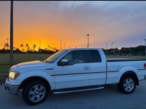 Used 2010 Ford F150 Lariat RWD image 10
