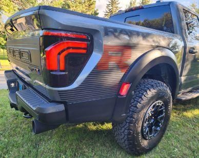Used 2025 Ford F150 Raptor w/ Equipment Group 803A Raptor R AWD/4WD image 8