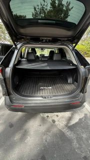 Used 2022 Toyota RAV4 XLE Premium FWD image 16