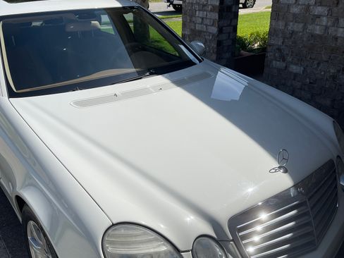Used 2008 Mercedes-Benz E 320 BlueTEC Sedan image 6