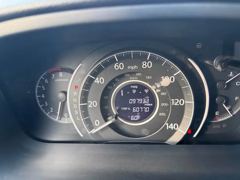 Used 2015 Honda CR-V LX image 5