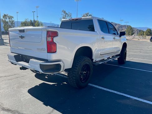 Used 2023 Chevrolet Silverado 1500 High Country w/ High Country Premium Package image 8