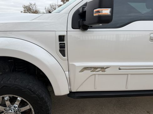 Used 2018 Ford F250 Lariat w/ Lariat Ultimate Package image 16