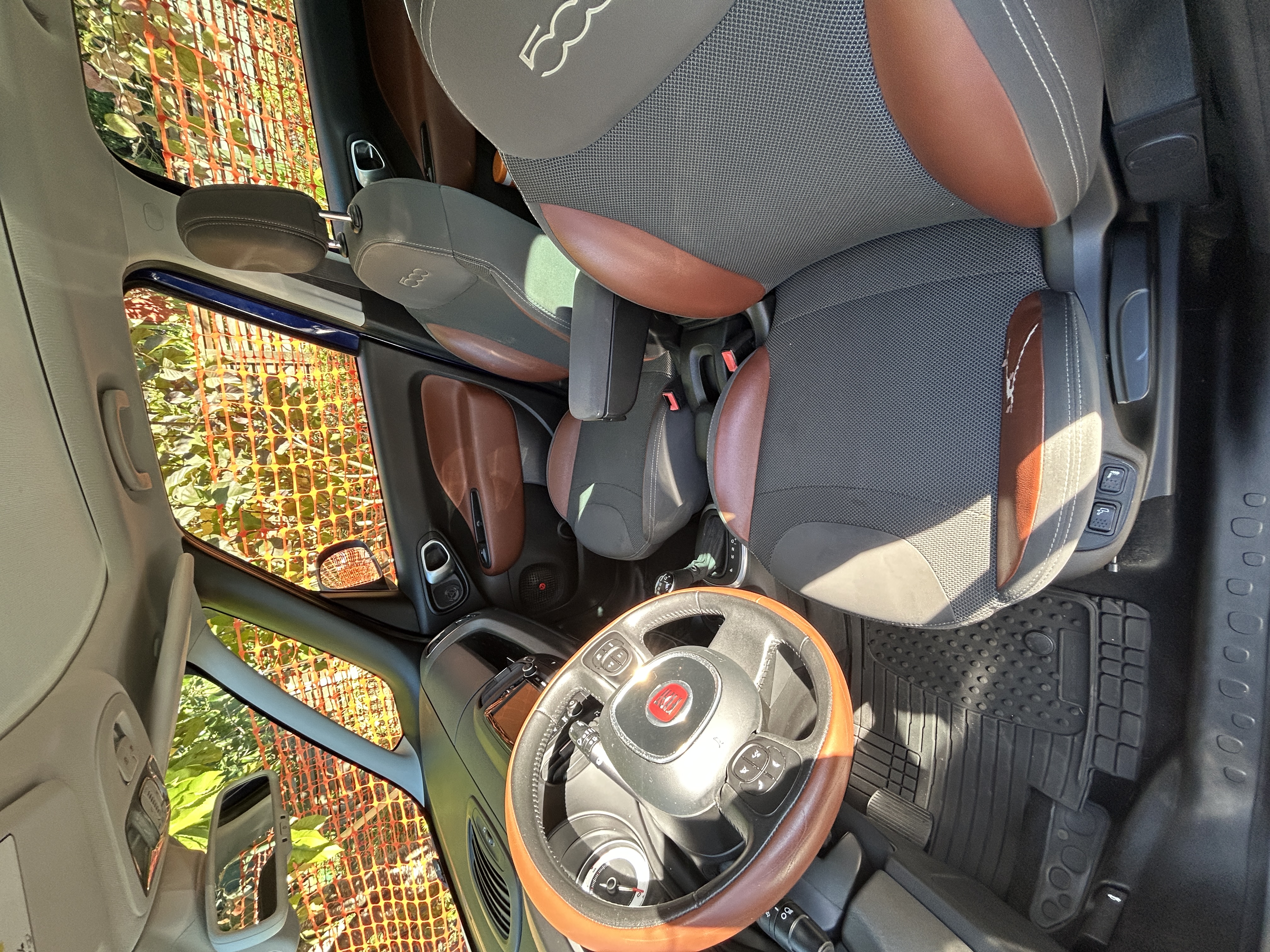 Used 2015 FIAT 500L Trekking FWD image 9