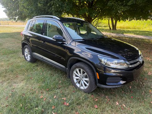 Used 2017 Volkswagen Tiguan Wolfsburg Edition image 2
