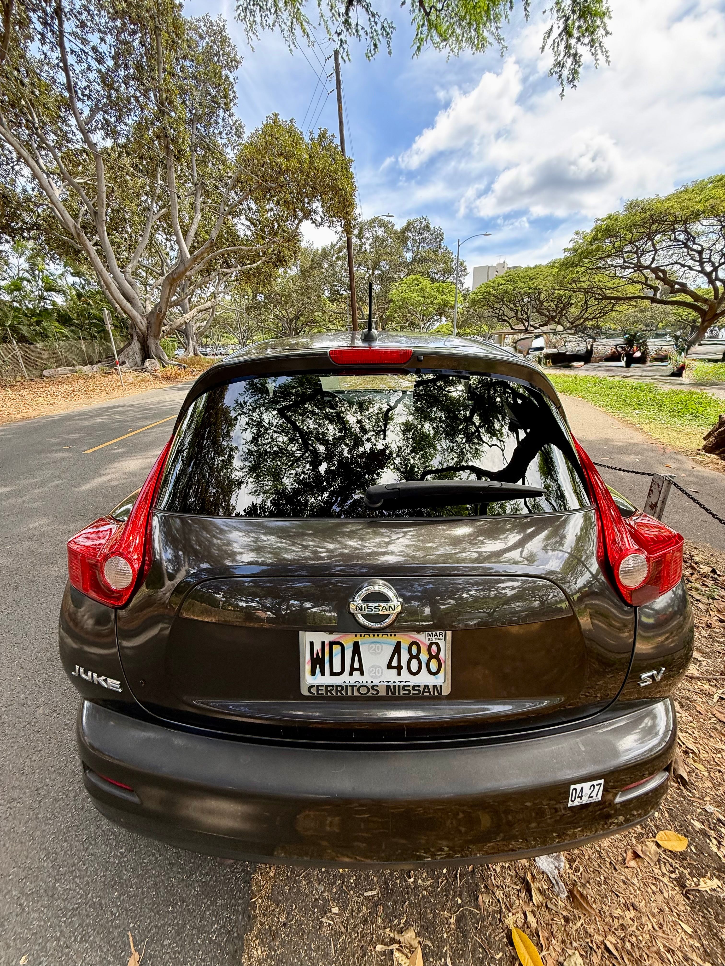 Used 2011 Nissan Juke SV FWD image 9