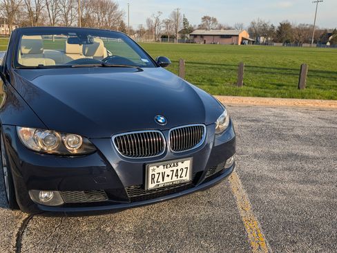 Used 2008 BMW 328i Convertible image 9